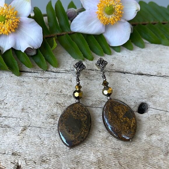 NATURAL STONE DROP EARRINGS. - Picture 1 of 4
